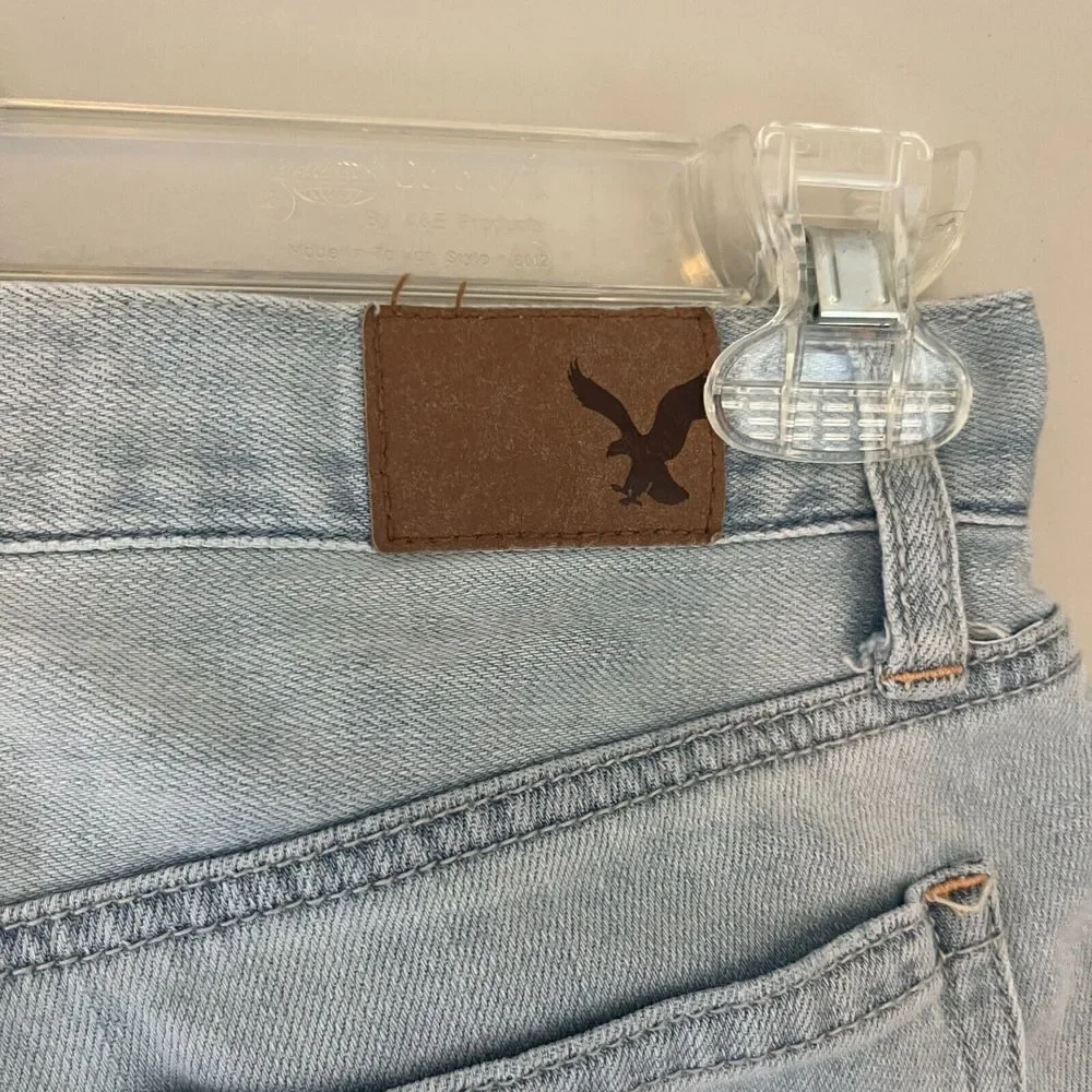 American Eagle Outfitters Womens Blue Hi Rise Raw Hem Denim Shorts Size 00